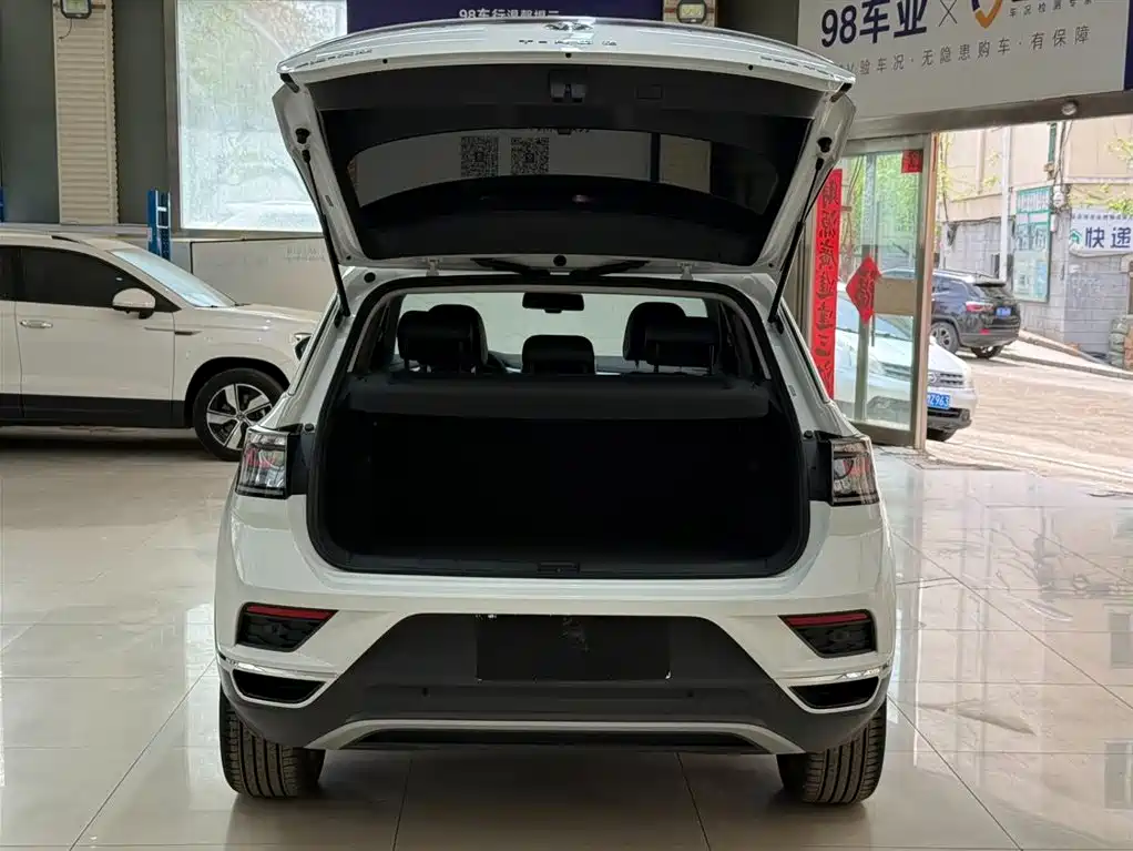 Volkswagen T-ROC 2023 280TSI DSG 2WD Time Edition фото 23