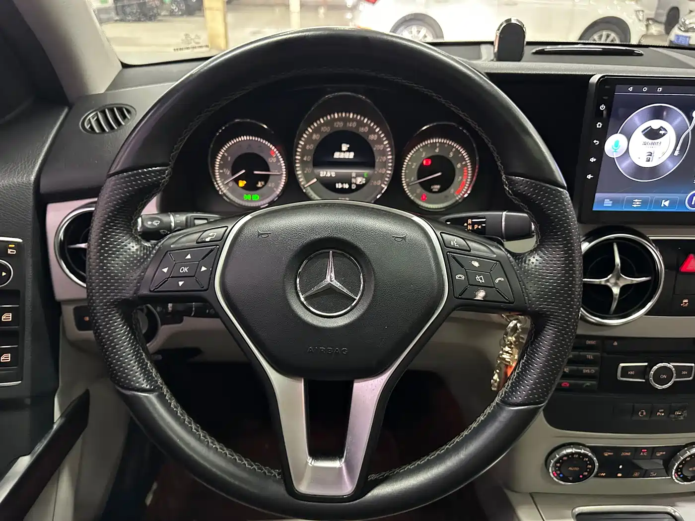 Mercedes-Benz GLK-Class 2014 GLK 260 4MATIC Dynamic фото 10