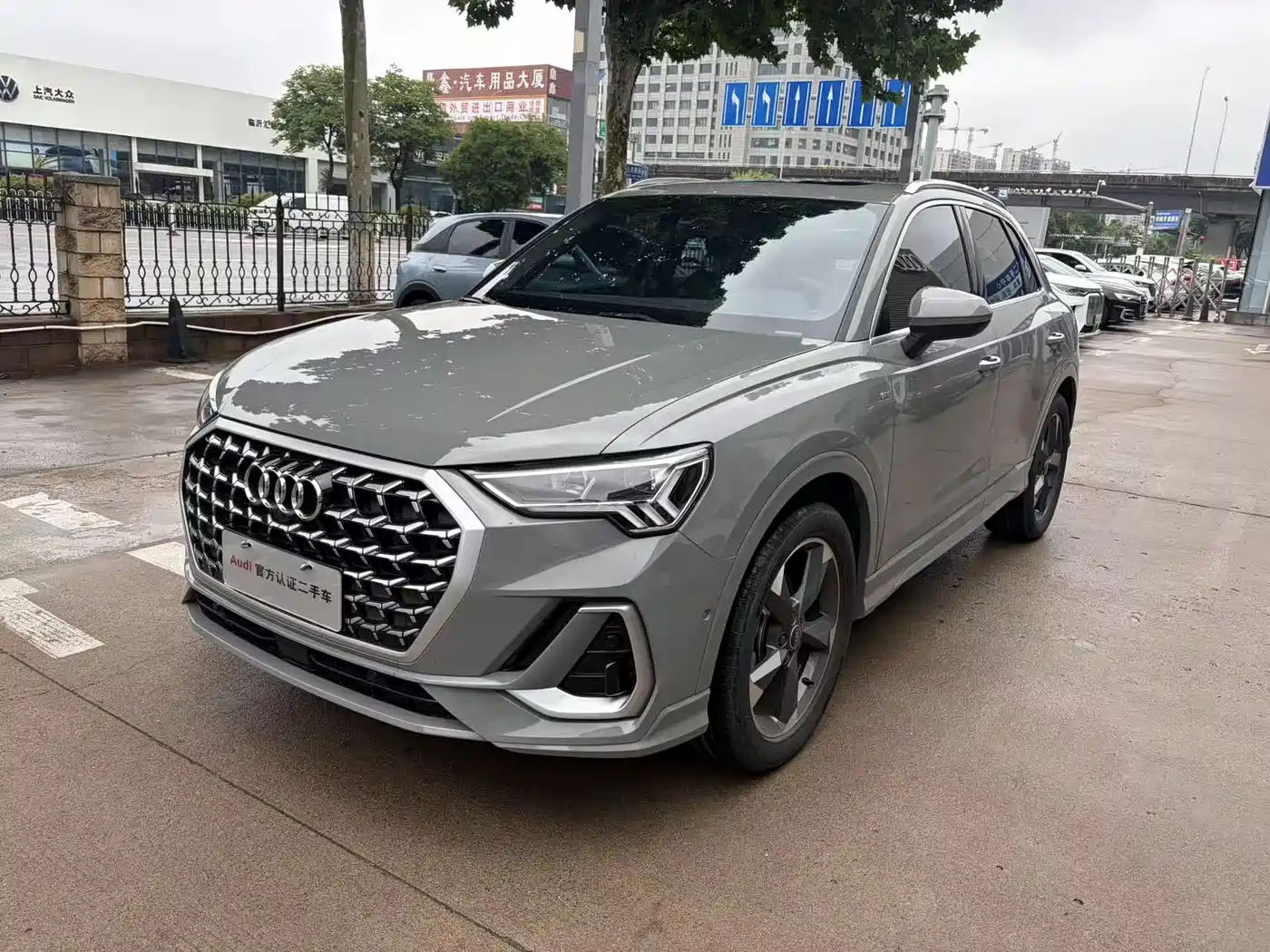 Audi Q3 2024 35 TFSI Fashion Sport фото 2