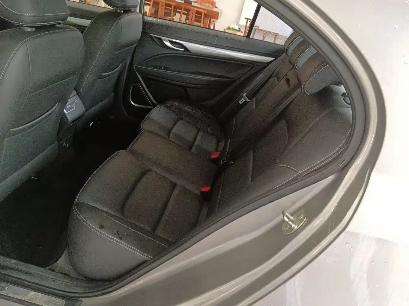 Photo 5 - Geely Emgrand