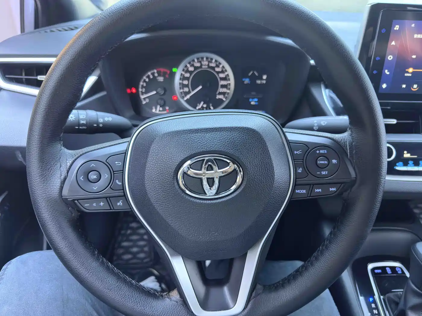 Toyota Levin 2021 185T CVT Luxury Edition фото 12