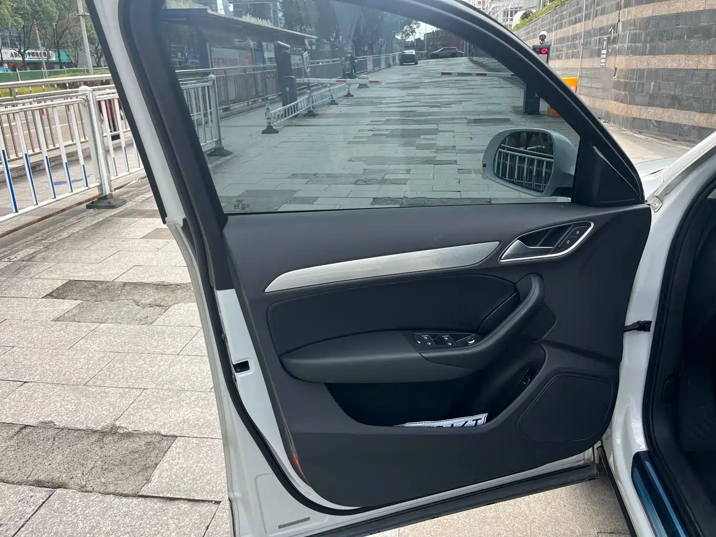 Audi Q3 2017 30 TFSI Style фото 11