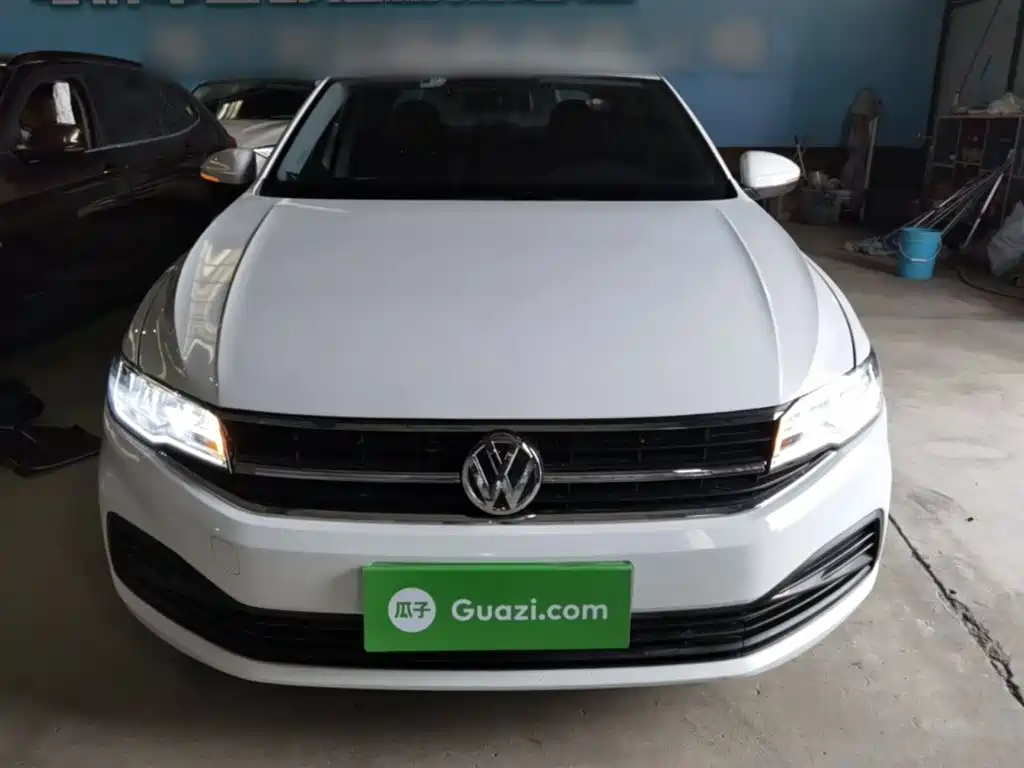 Volkswagen Bora 2019 Facelift 1.5L Manual Fashion China VI фото 3