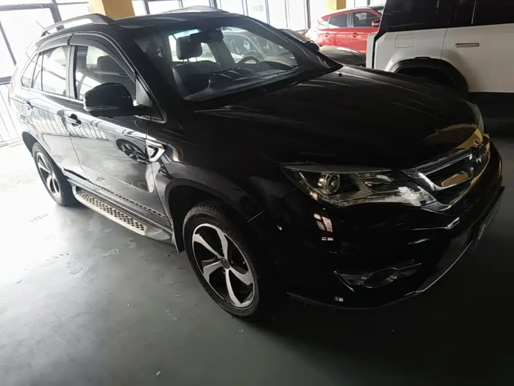 Фото 4 - BYD S7