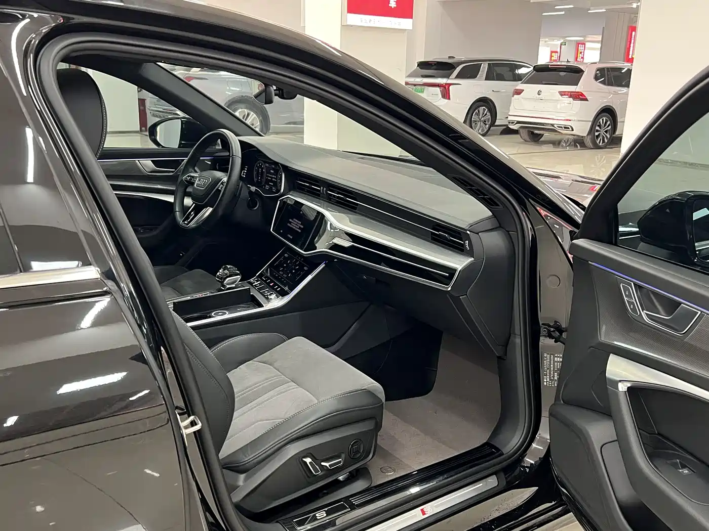 Audi A6L 2024 45 TFSI Premium Dynamic фото 12