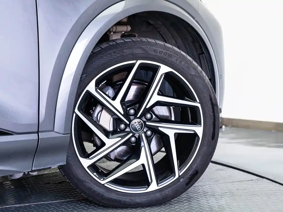 Audi Q6L e-tron 2025 2025 Model Pioneer Edition