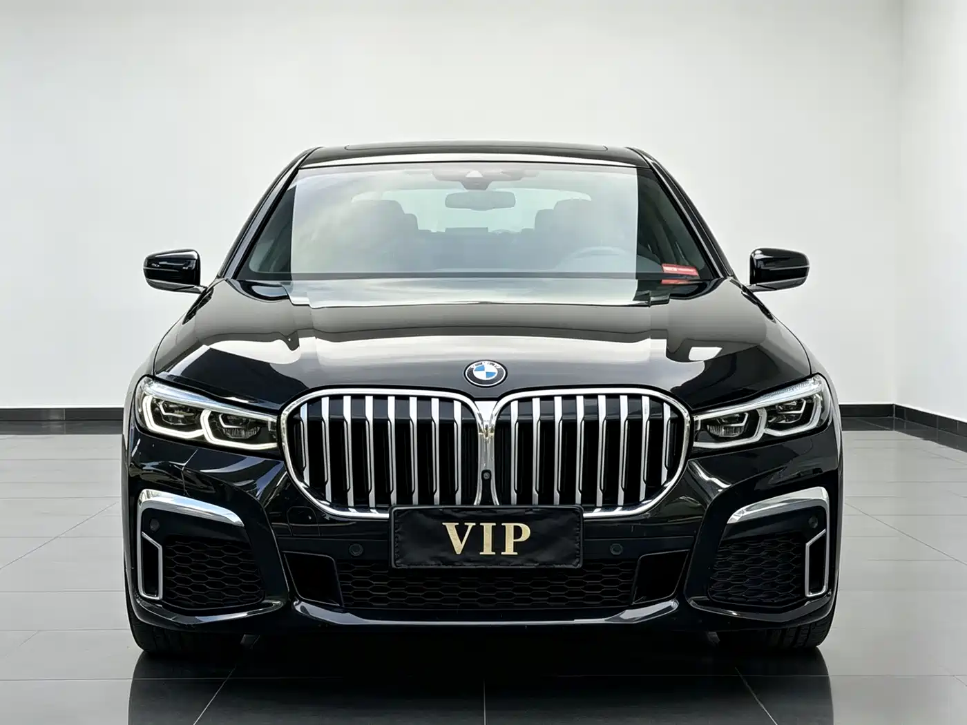 BMW 7 Series 2019 730Li M Sport Package фото 2