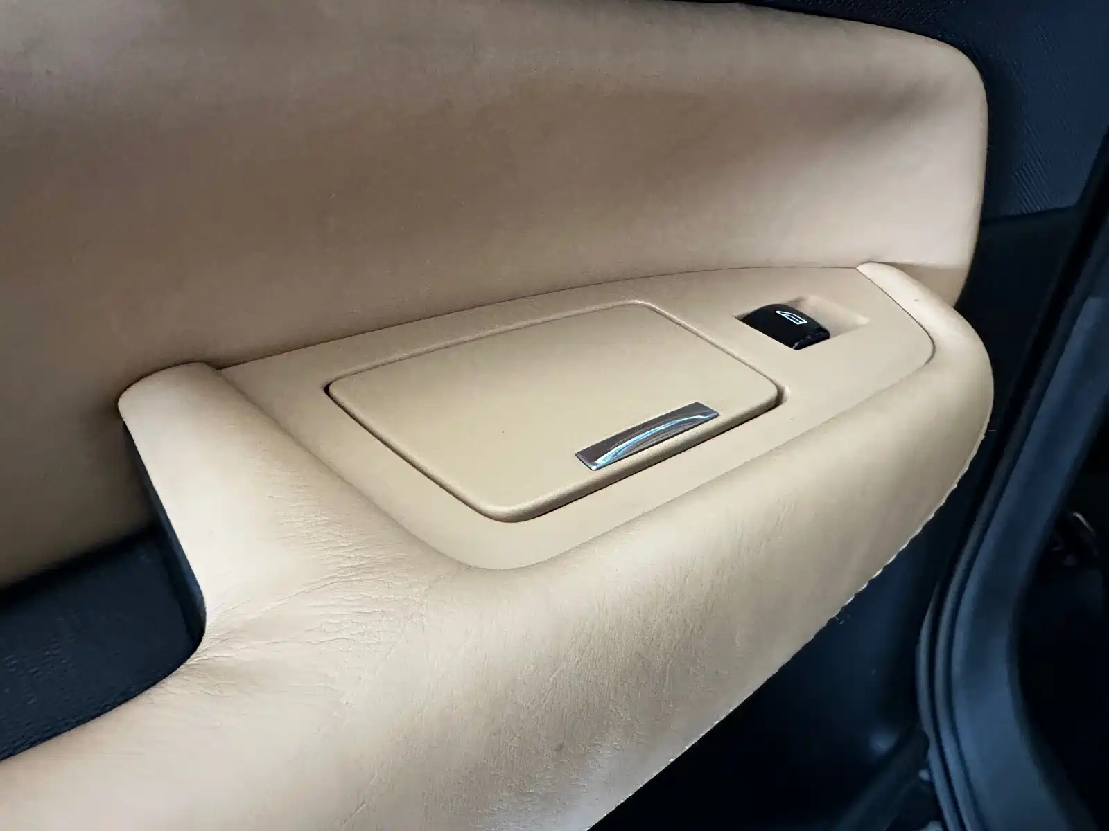 Фото 25 - Volvo XC90