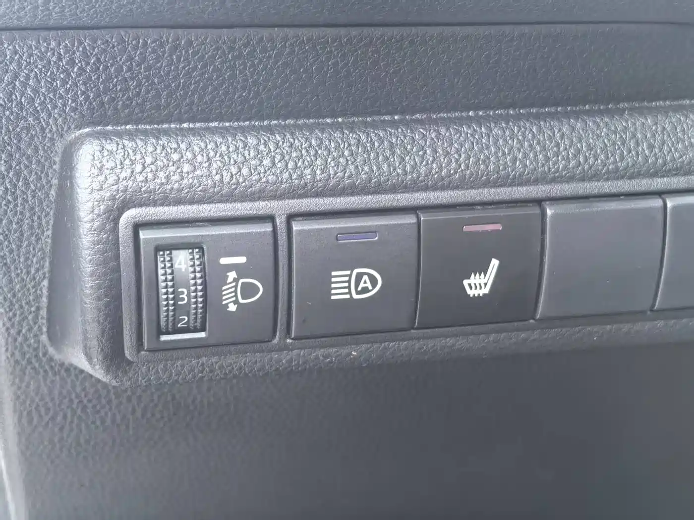 Toyota Corolla 2021 1.2T S-CVT Elite PLUS Edition фото 19