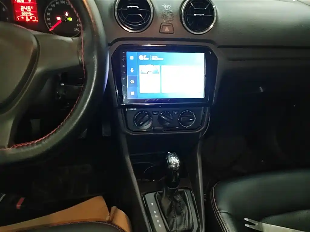Volkswagen Jetta 2017 1.5L Automatic Fashion фото 13