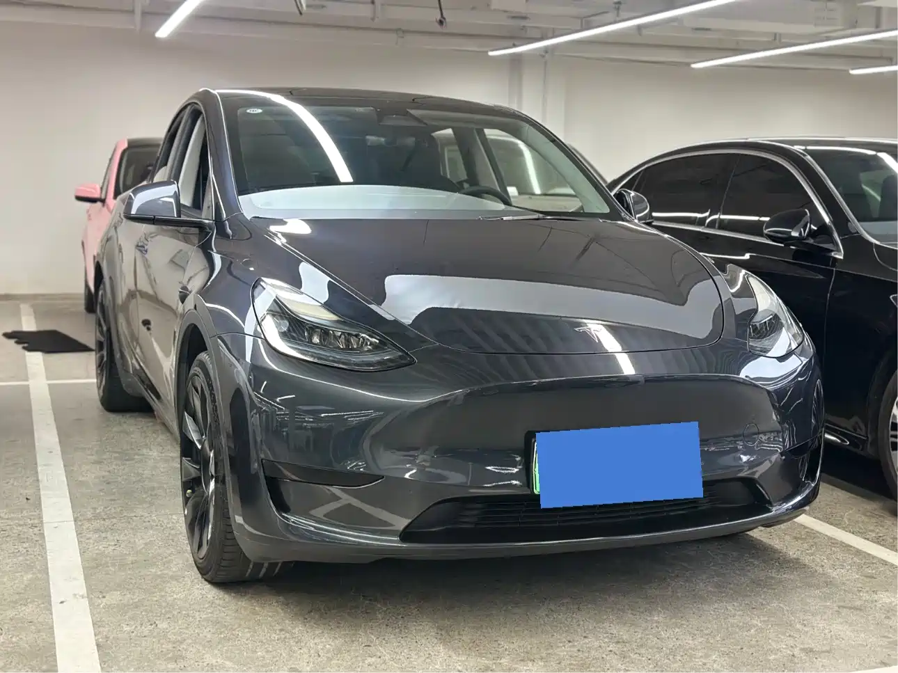 Фото 3 - Tesla Model Y