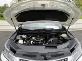 Фото 18 - Lexus RX