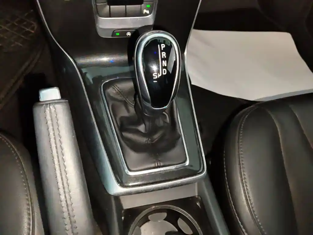 Photo 14 - Volvo V40
