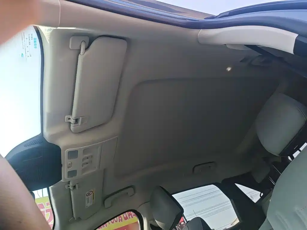 Ford Escape 2025 2024 Model EcoBoost 245 2WD Premium Edition