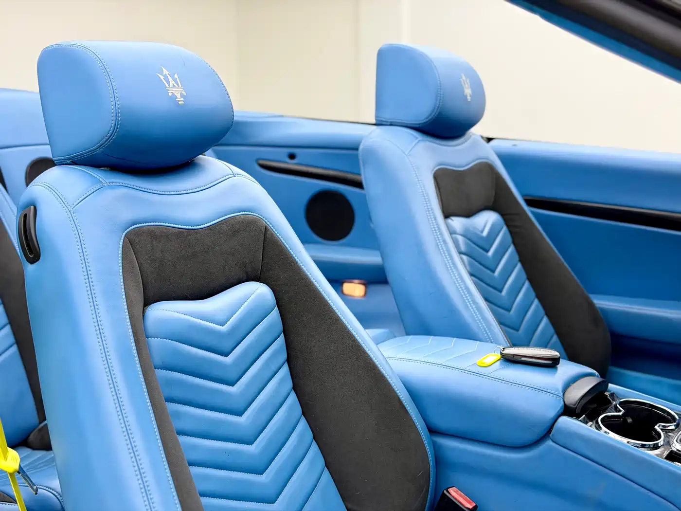 Maserati GranCabrio 2012 4.7L Sport фото 22