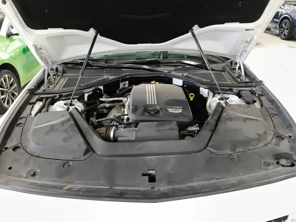 Фото 20 - Cadillac CT6