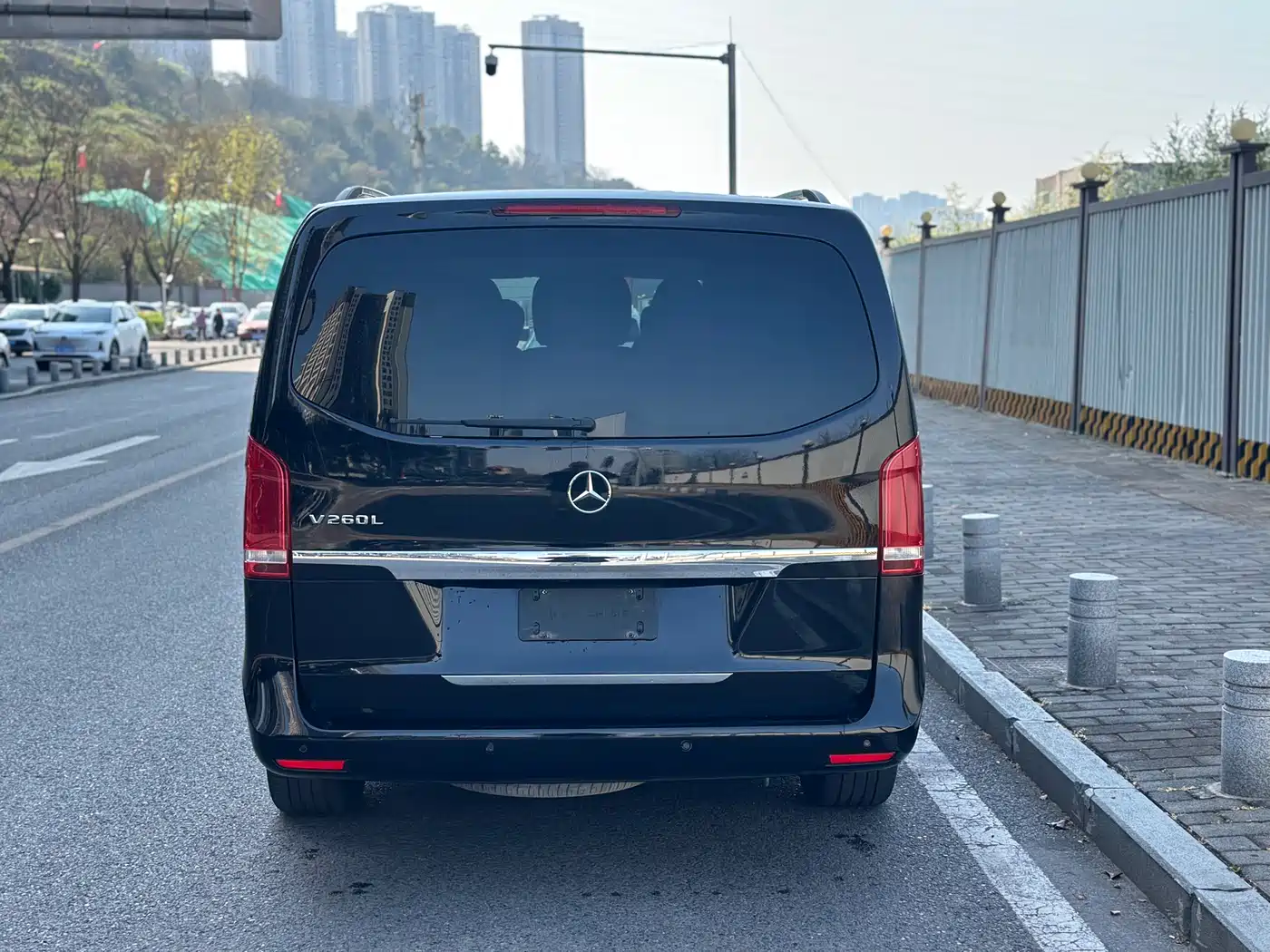 Mercedes-Benz V-Class 2016 V 260 L Premium Long фото 9