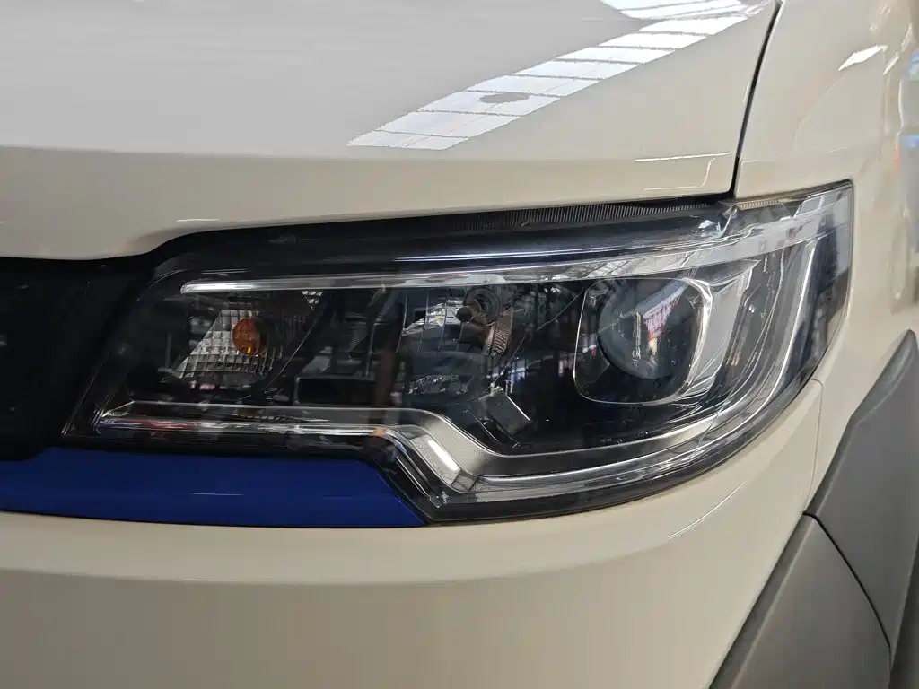 Foton Zhilan Jingling E7 2026 2023 Pure Electric Van Flat Roof 2-seater CATL 38.64kWh