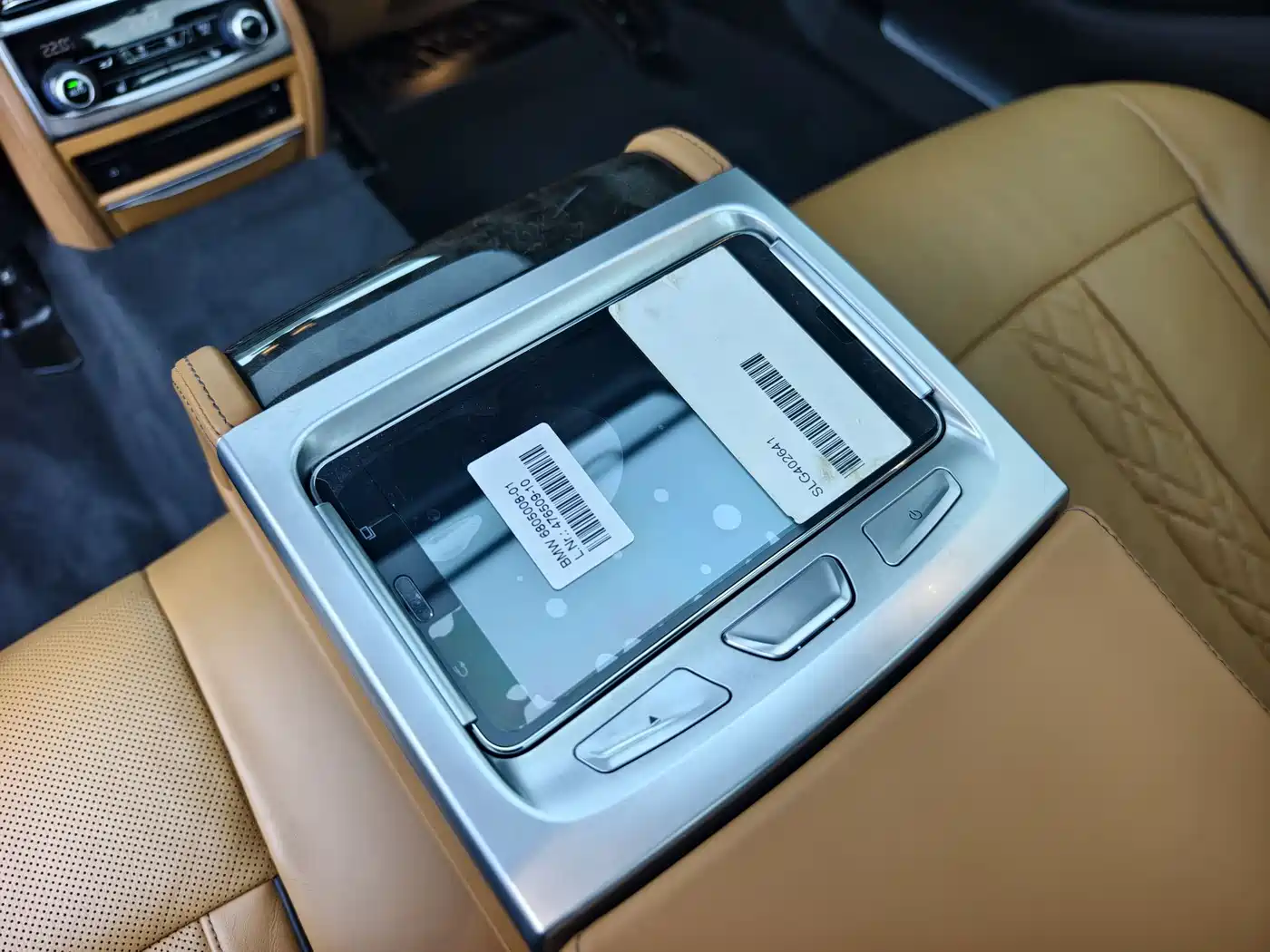 BMW 7 Series 2016 740Li Leading Edition фото 20