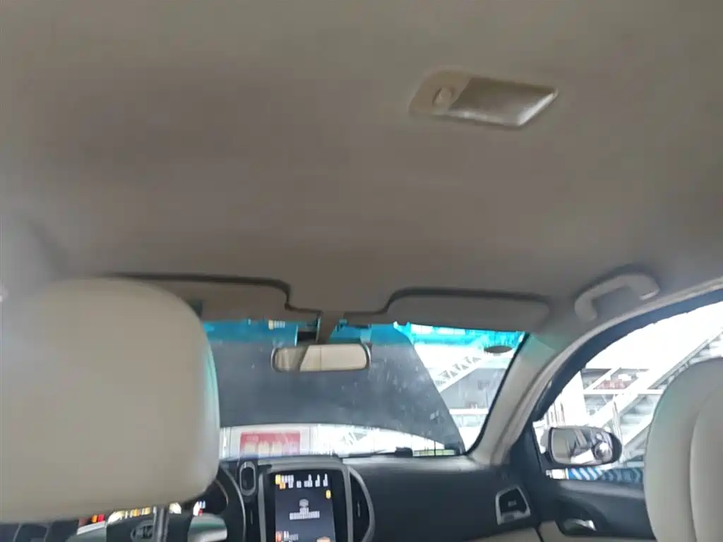 BYD F3 2015 Energy-saving Edition 1.5L Manual Comfort фото 18