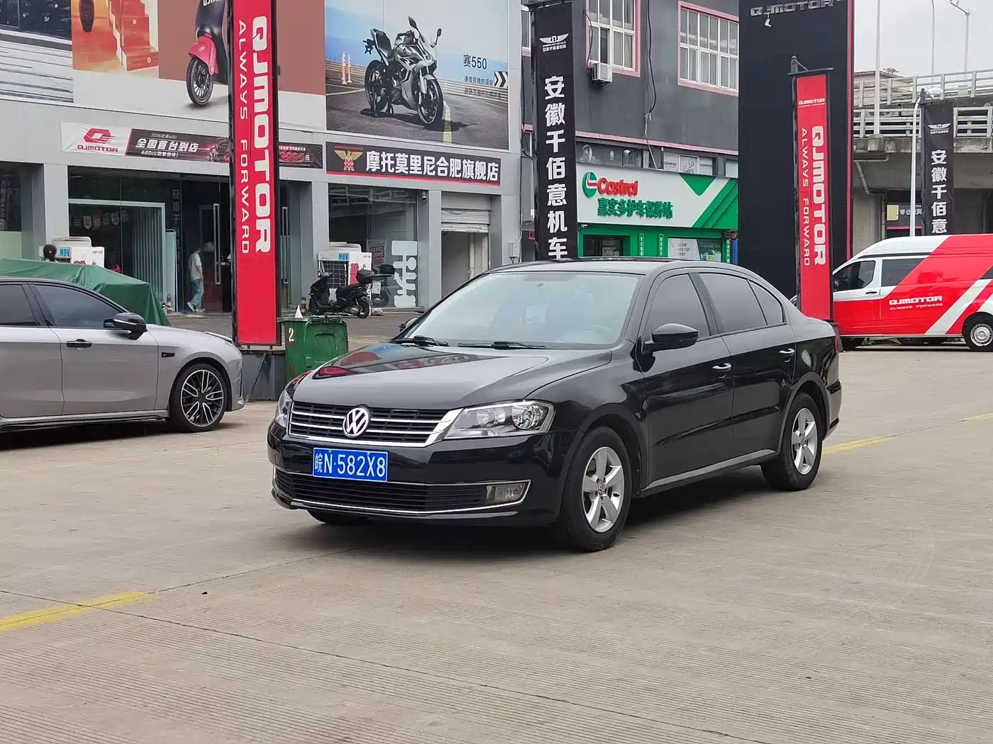 Volkswagen Lavida 2013 Facelift Classic 1.6L Automatic Trend