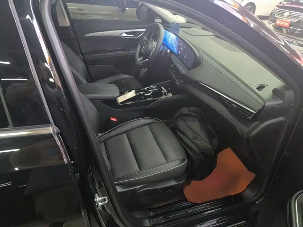 Фото 25 - Buick Envision Plus