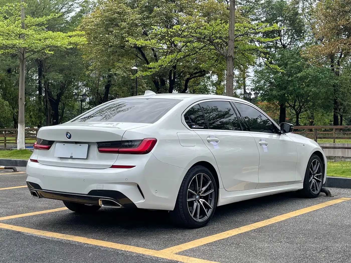 BMW 3 Series 2020 325Li M Sport Package фото 4