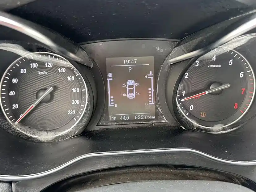 Junma MEET 3 (Meitu 3) 2018 2018 1.5T CVT Comfort Edition
