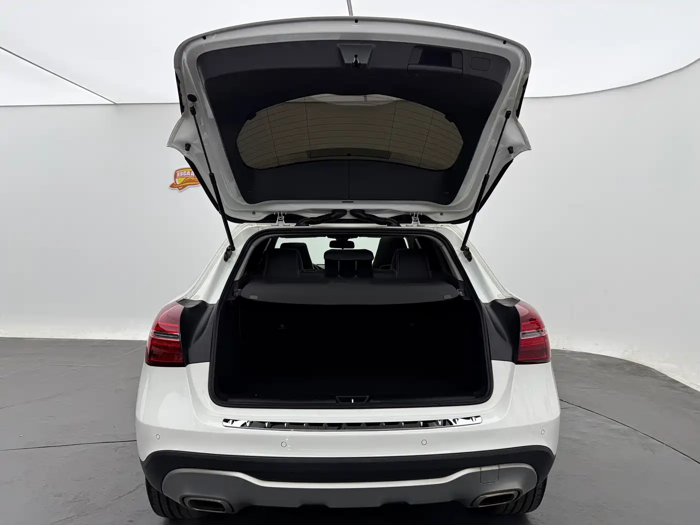 Mercedes-Benz GLA 2018 GLA 200 Dynamic фото 13