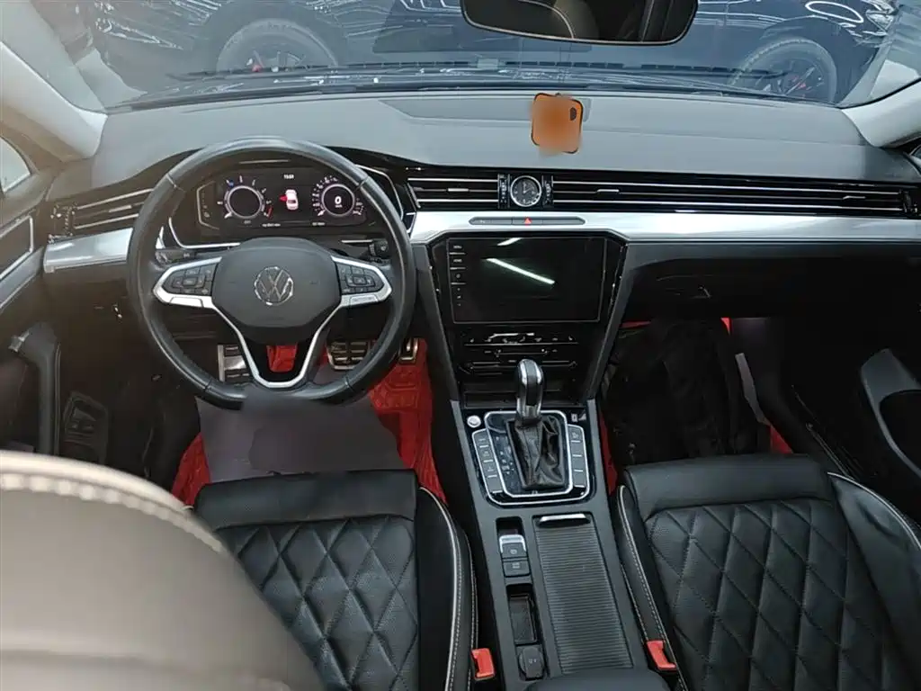 Volkswagen Magotan GTE Plug-in Hybrid 2022 GTE Luxury фото 10