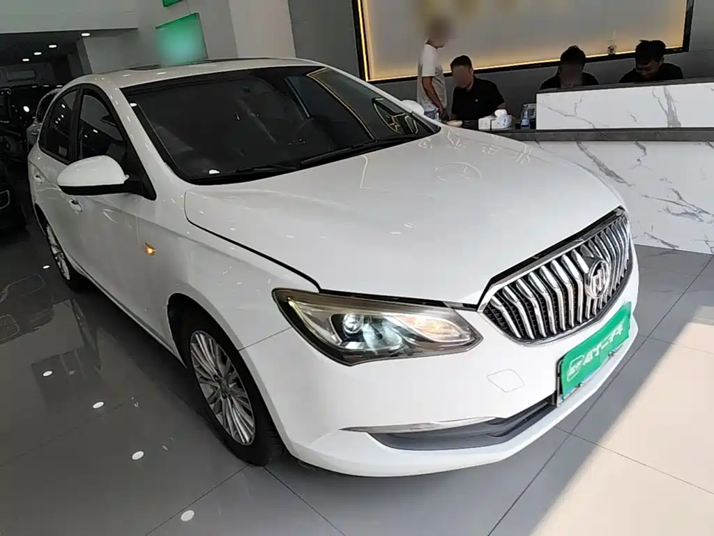 Фото 4 - Buick Excelle