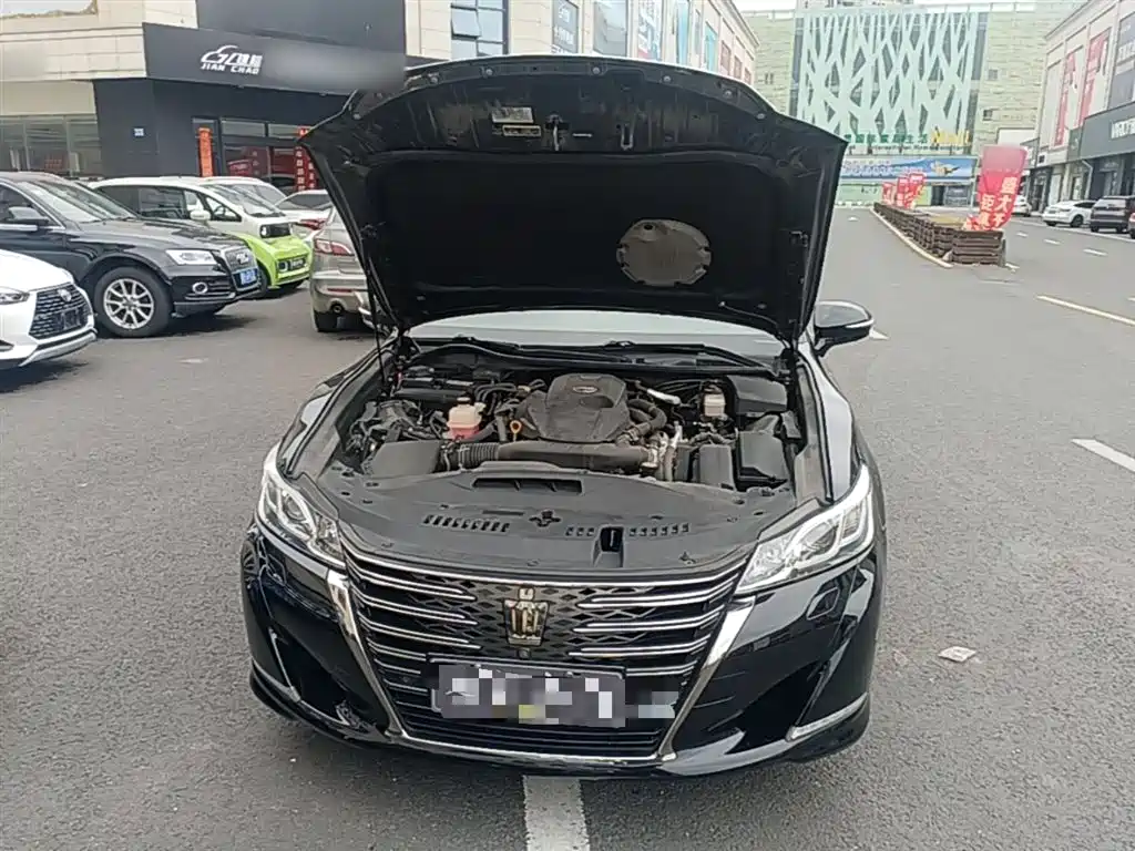 Toyota Crown 2018 2.0T Sport Edition фото 20