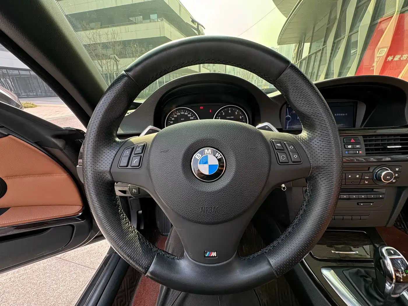 BMW 3 Series (Import) 2011 335i Convertible Coupe фото 18