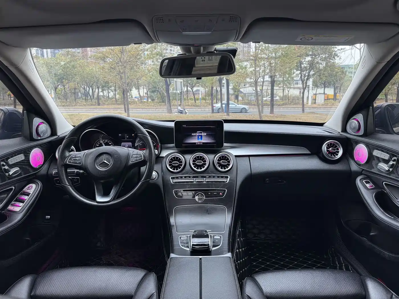Mercedes-Benz C-Class 2018 C 200 L Sport Edition фото 12