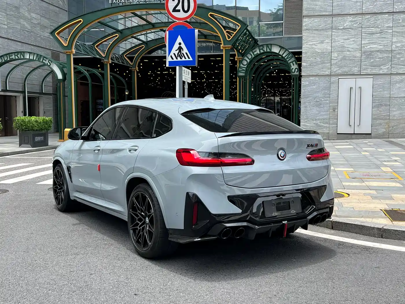 BMW X4 M 2022 X4 M Competition фото 9