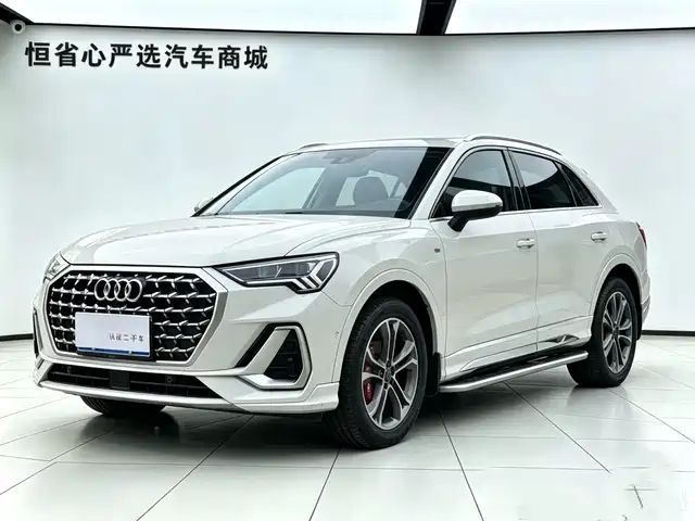  Audi Audi Q3 2024 40 TFSI Fashion Sport