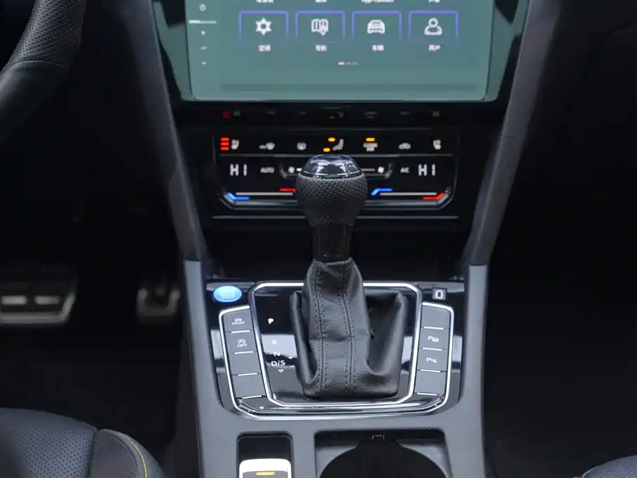 VOLKSWAGEN FAW-CC