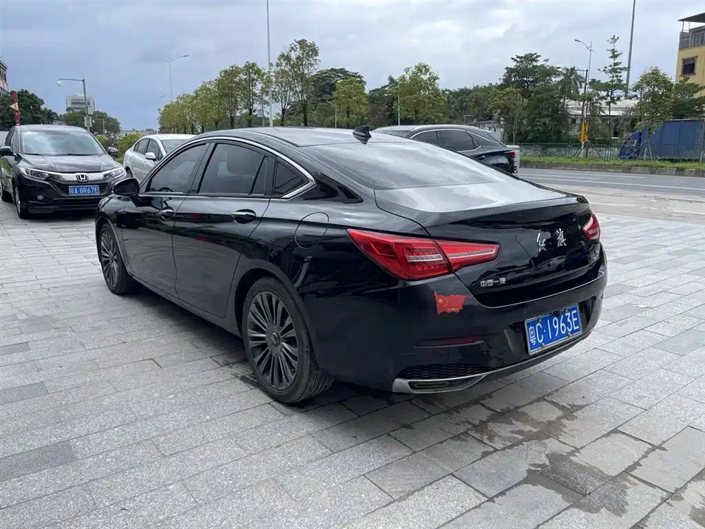 Hongqi H5 2020 1.5T DCT Qi Rhythm Edition фото 7