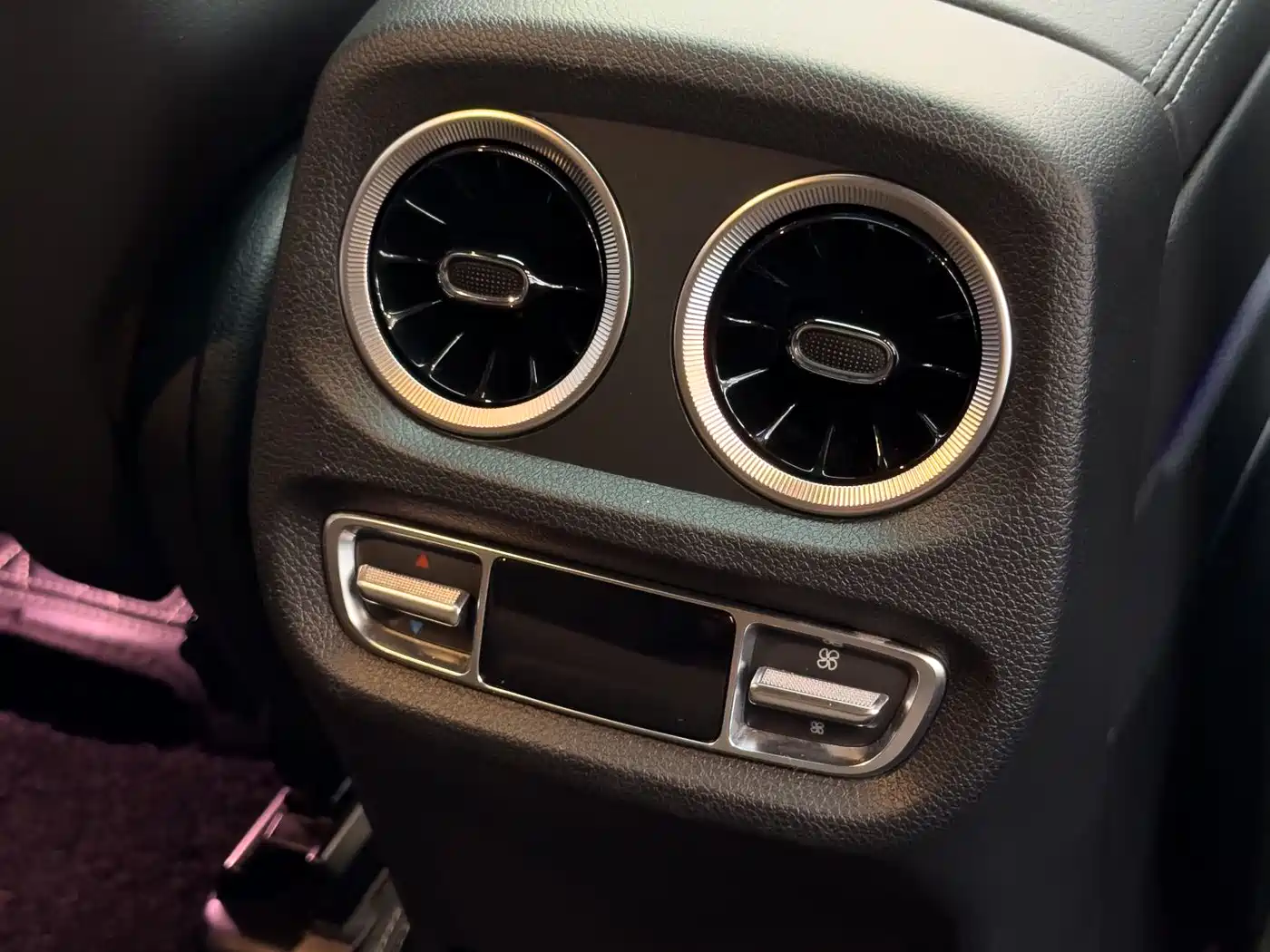 Mercedes-Benz G-Class 2023 G 350 фото 20