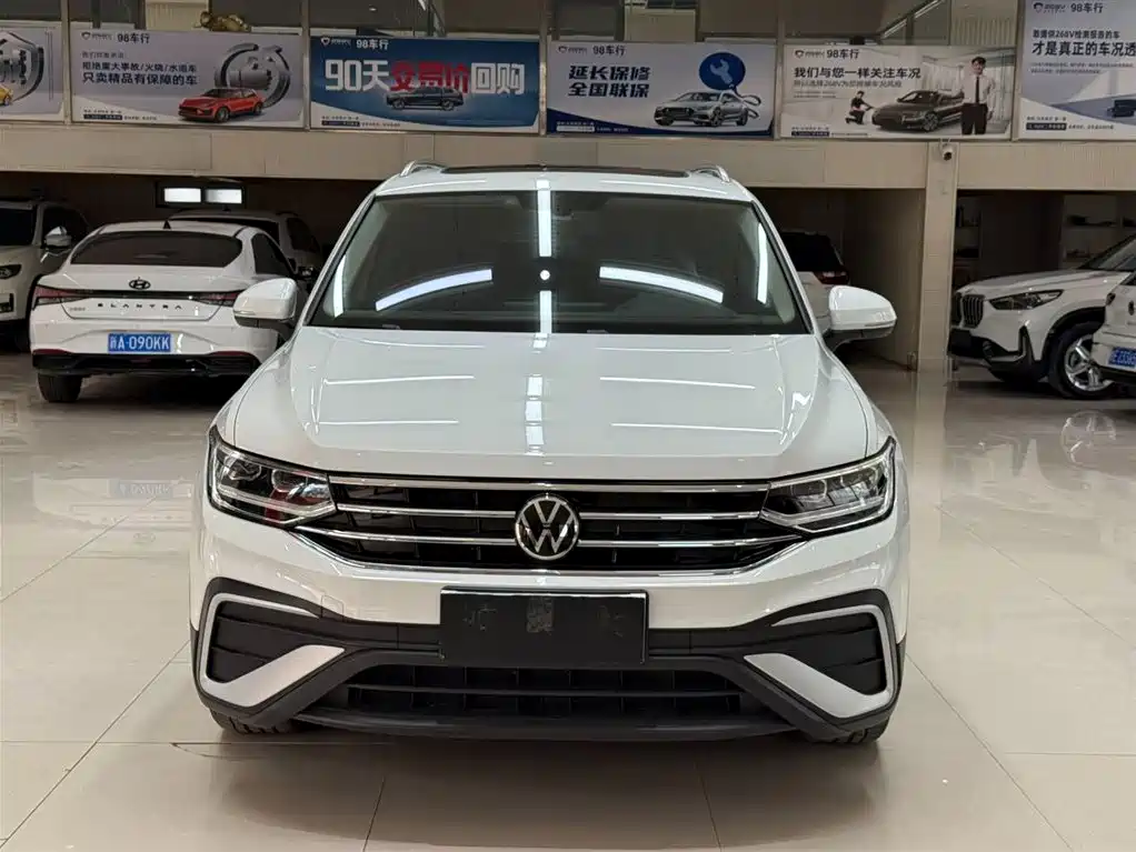 Volkswagen Tiguan L 2023 280TSI 2WD Trend Limited Edition фото 2