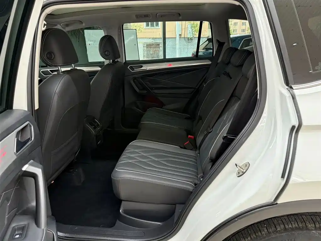 Volkswagen Tiguan L 2023 280TSI 2WD Trend Limited Edition фото 21