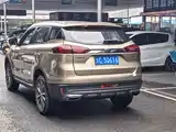 Photo 4 - Geely Atlas