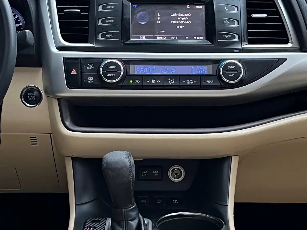 Toyota Highlander 2018 2.0T 4WD Luxury 7-seater China VI фото 13