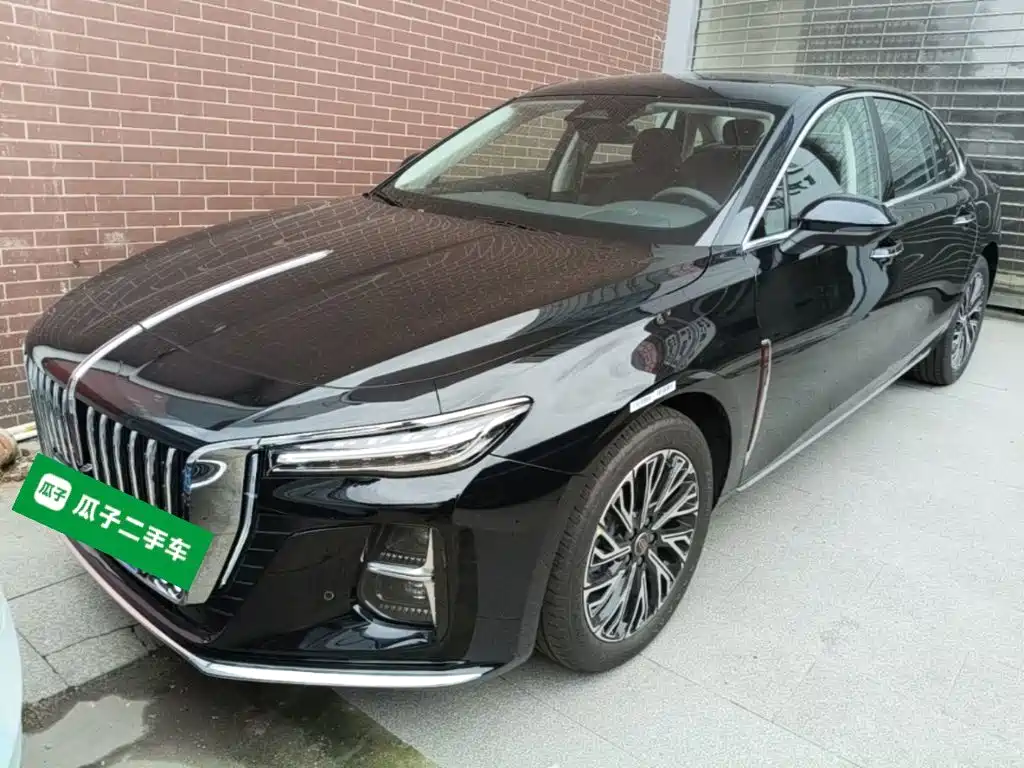  Hongqi Hongqi H5 2025 2.0T Automatic Flag Celebration 500,000 Units Anniversary Edition