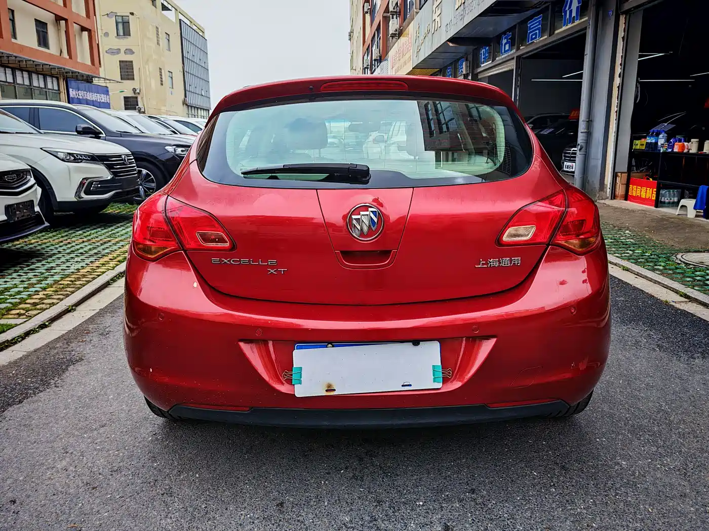 Buick Excelle 2013 Model XT 1.6L Automatic Comfort фото 4