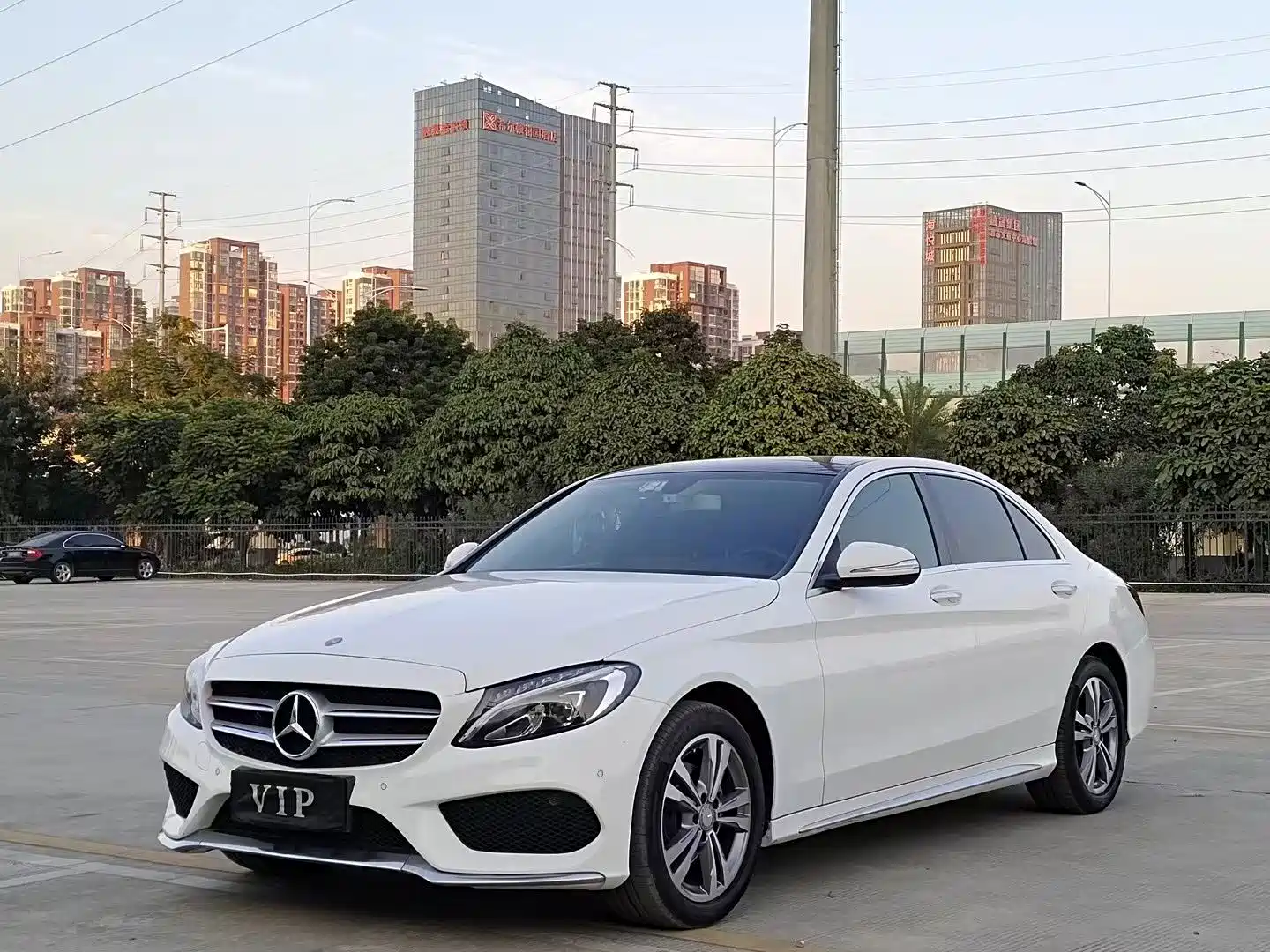 Фото 1 - Mercedes-Benz C-Class
