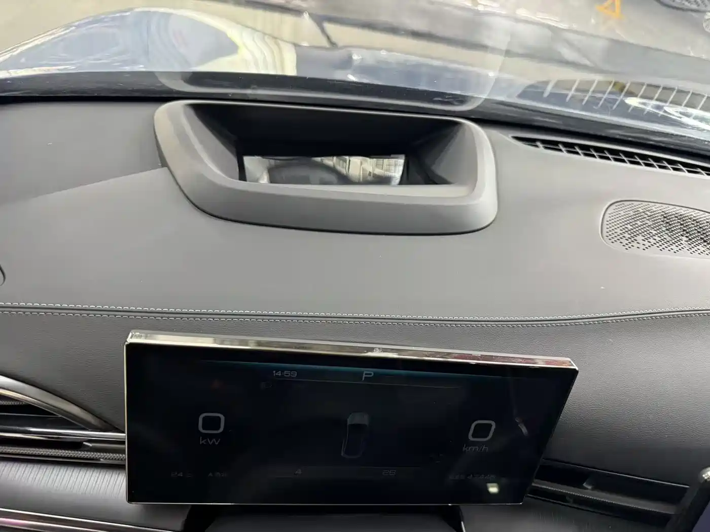 BYD Seal 2023 Champion Edition 700km Performance фото 10