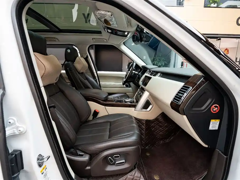 Land Rover Range Rover 2015 3.0 SC V6 Vogue фото 9