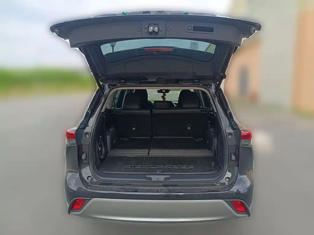 Toyota Highlander 2023 2022 380T 4WD Luxury 7-Seater