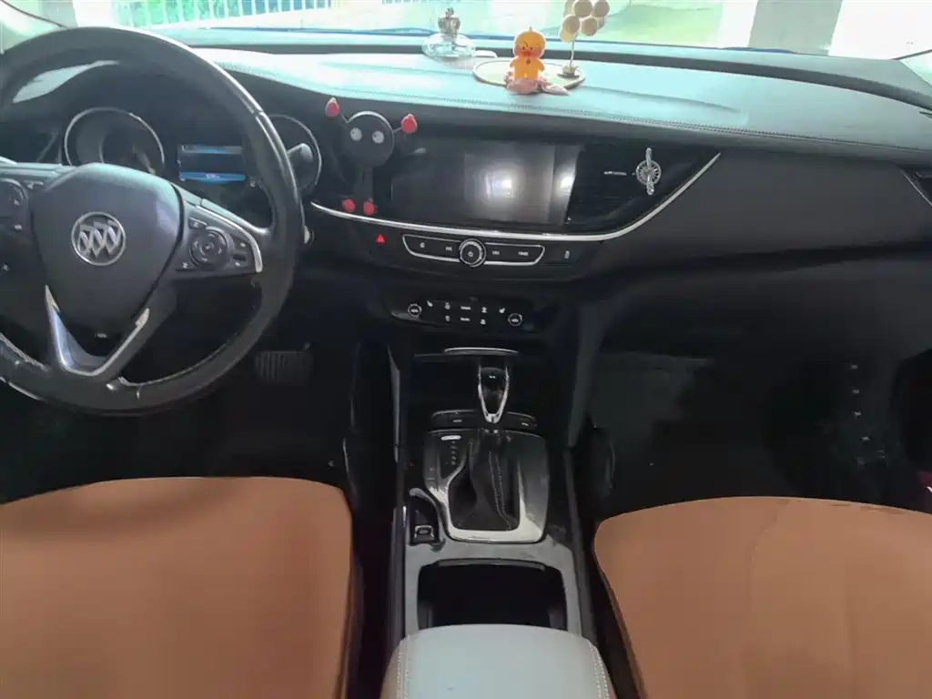 Buick Regal 2017 20T Elite Type фото 10